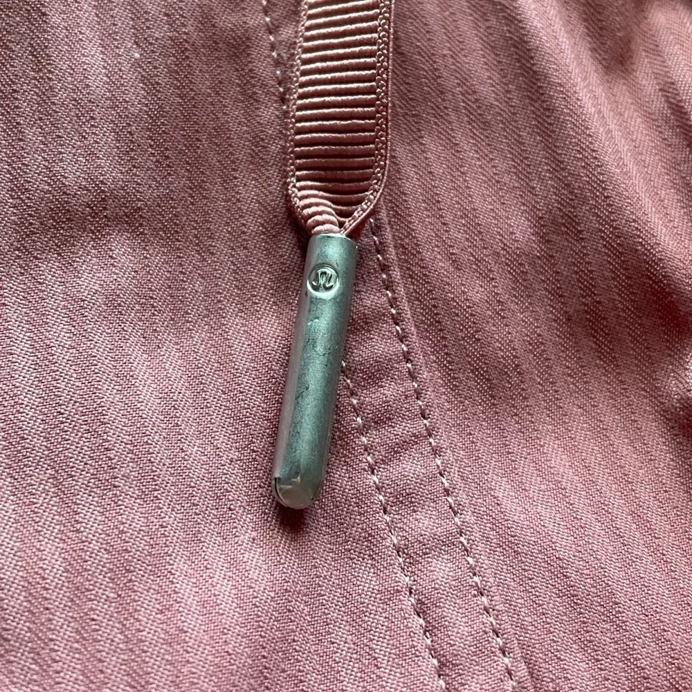 Lululemon Mid Rise Dance Studio Jogger Crop 6 Brier‎ Rose Pink Gym Athletic Yoga